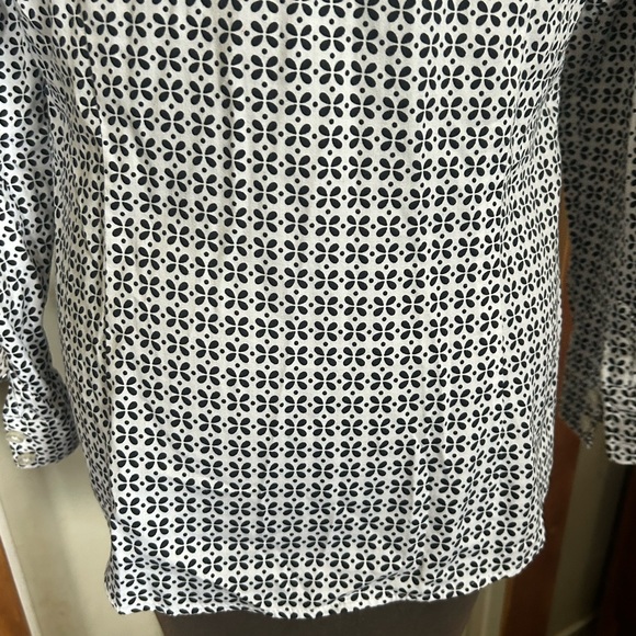 Top by Banana Republic - Picture 3 of 8